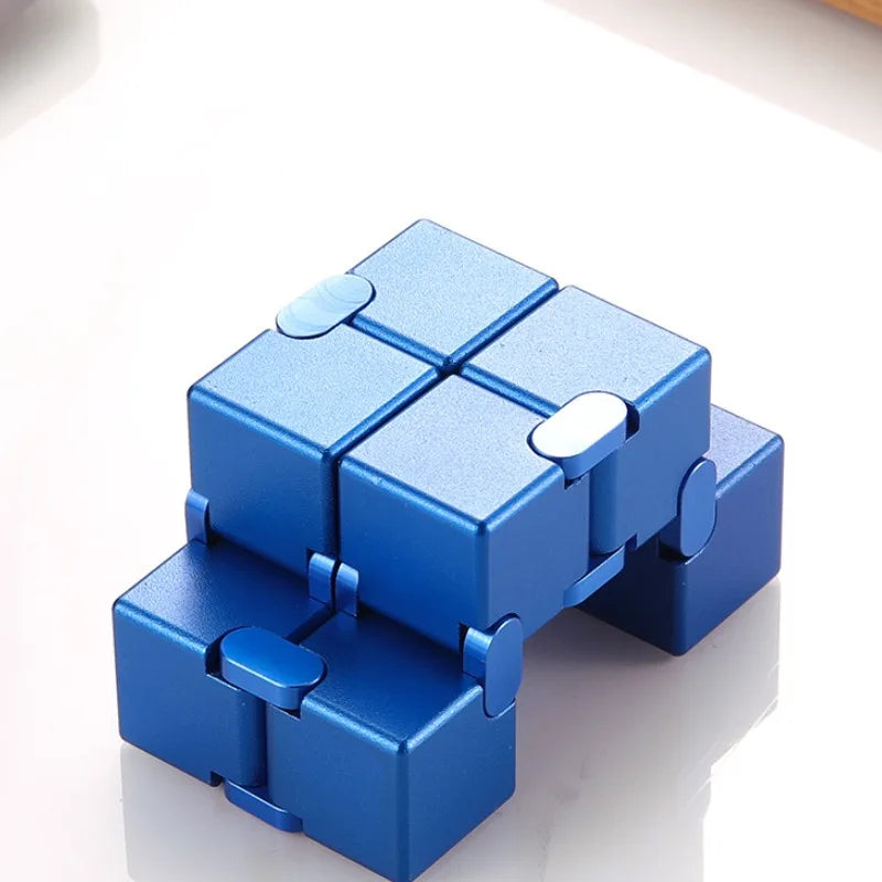 Metallic Infinity Cube
